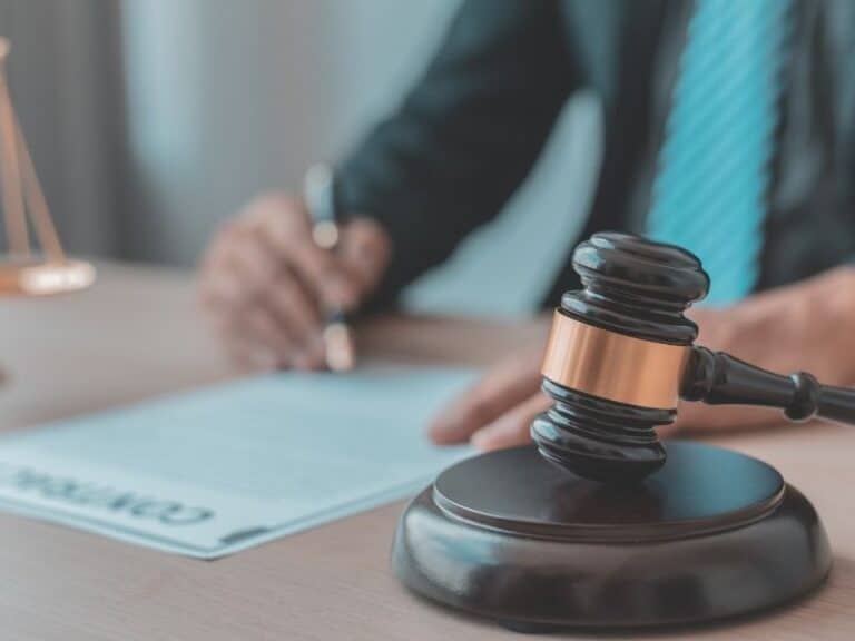 גניבה בידי מורשה – כך מוכיחים שמדובר בטעות ולא בכוונה