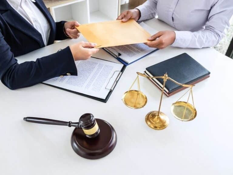 מה עושים כשקיבלת מכתב התראה על הפרת זכויות?