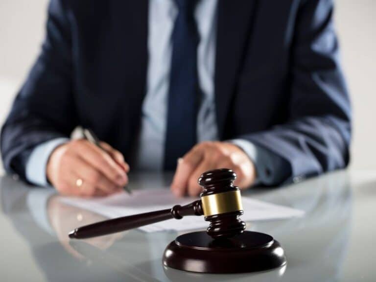 איך מערערים על החלטת ועדת התאמה לשירות קבע?