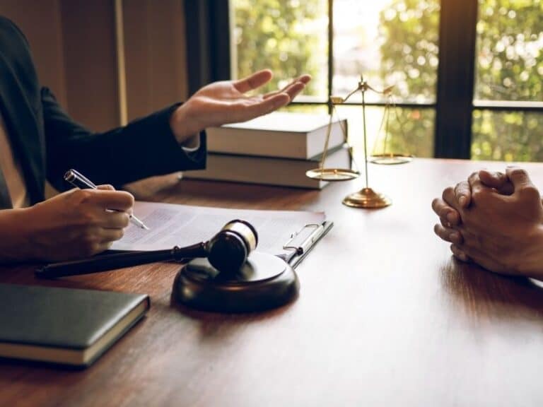 מה עושים כשמעסיק לא משלם שכר בזמן?